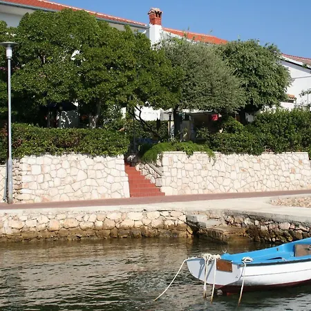 Apartment Petar - 6m From The Sea