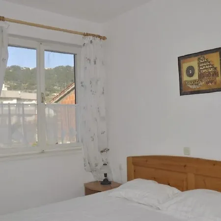 Petar - 6m From The Sea Apartment Barbat na Rabu