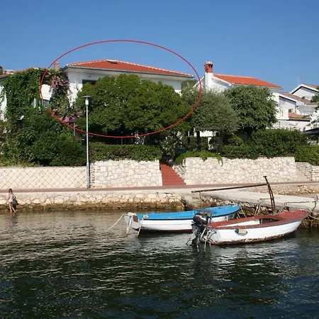 Petar - 6m From The Sea * Barbat na Rabu