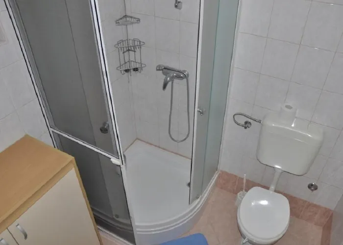 Petar شقة Barbat na Rabu
